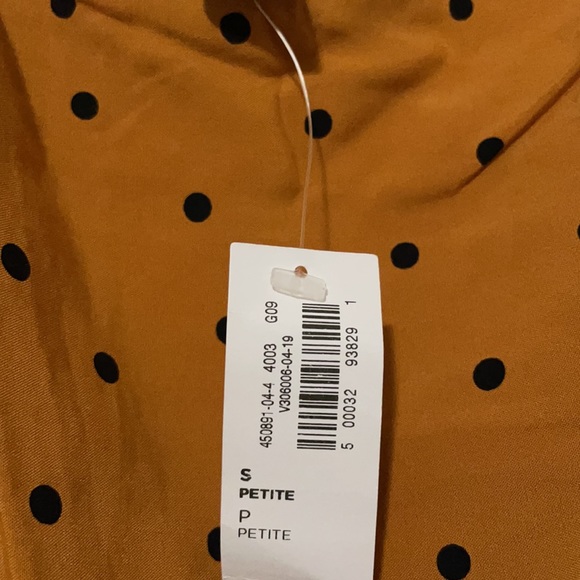 ♥️SOLD♥️ Old Navy Yellow Polka Dot Dress - Picture 3 of 4